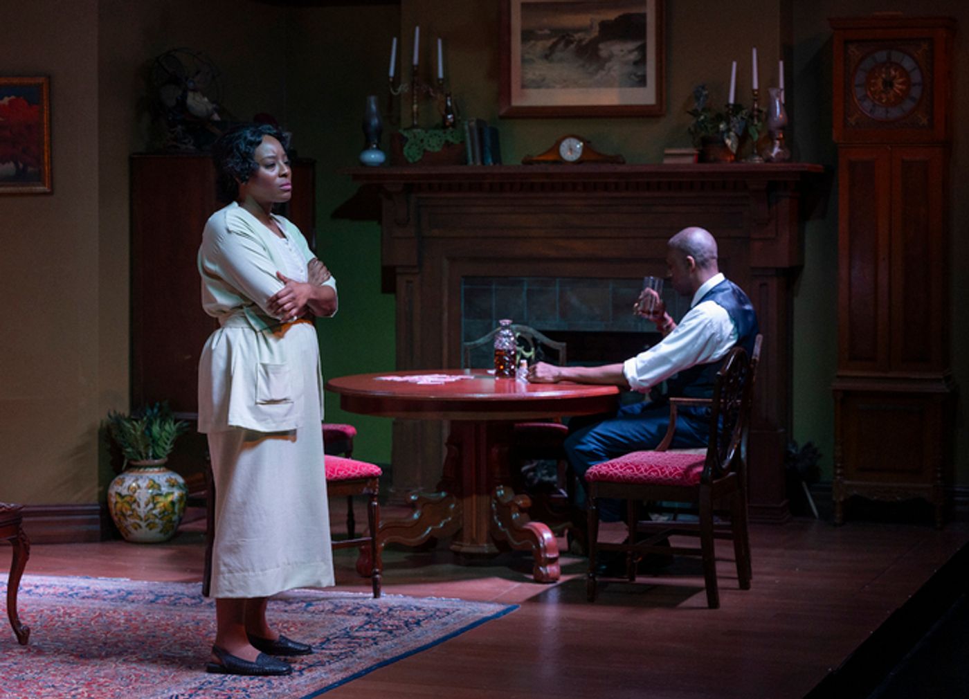 Photos: Raven Theatre Company Presents THE PRODIGAL DAUGHTER  Image