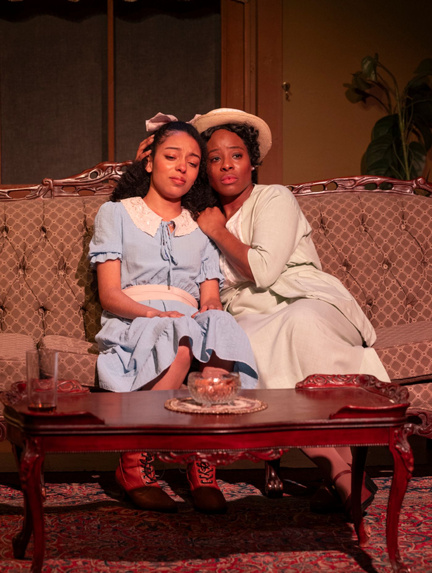 Photos: Raven Theatre Company Presents THE PRODIGAL DAUGHTER  Image