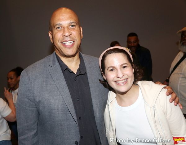 New Jersey Senator Cory Booker and Shaina Taub Photo