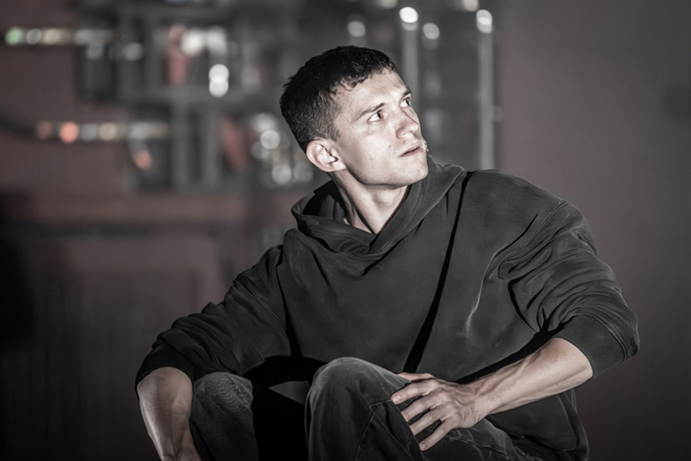 Photos: First Look at Tom Holland and Francesca Amewudah-Rivers in ROMEO & JULIET  Image