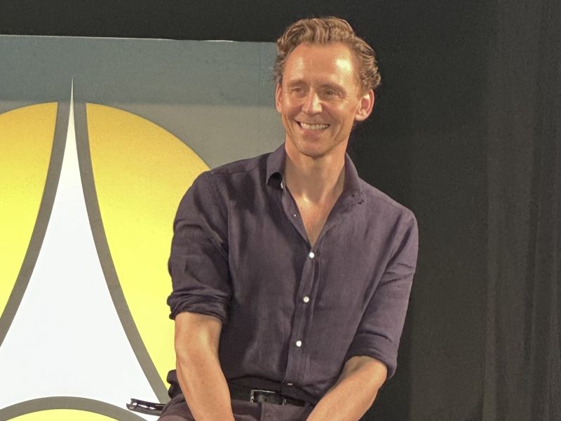 FEATURE: MARVEL'S LOKI AND SYLVIE IN JAPAN! [TOM & SOPHIA] OSAKA COMIC CON 2024 CELEBRITY STAGE Image