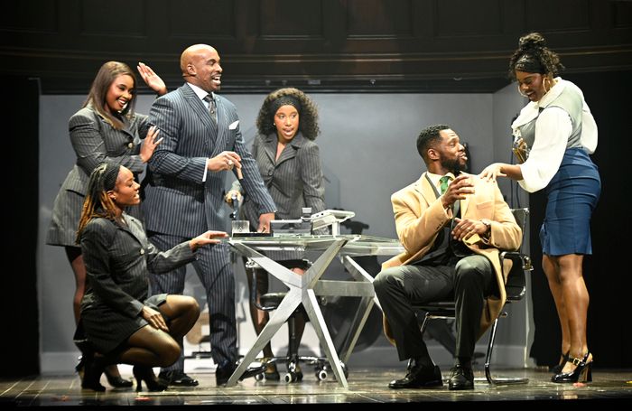 Photos: First Look at Amber Riley & More in THE PREACHER'S WIFE World Premiere — photo 18 of 23