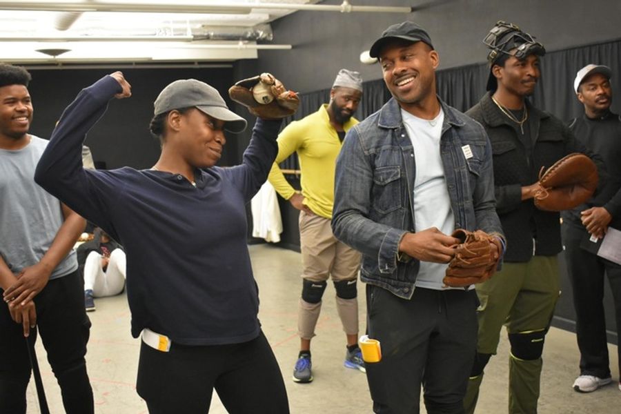 Photos: First Look at TONI STONE in Rehearsal at Playhouse on Park Image
