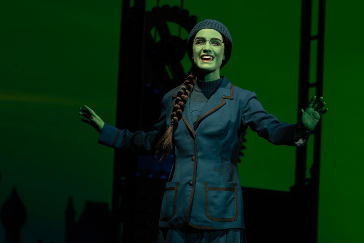 Photos: First Look at the New Cast of the National Tour of WICKED  Image