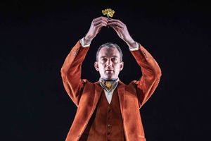 Alastair Whatley @ BroadwayWorld Alastair Whatley Photo