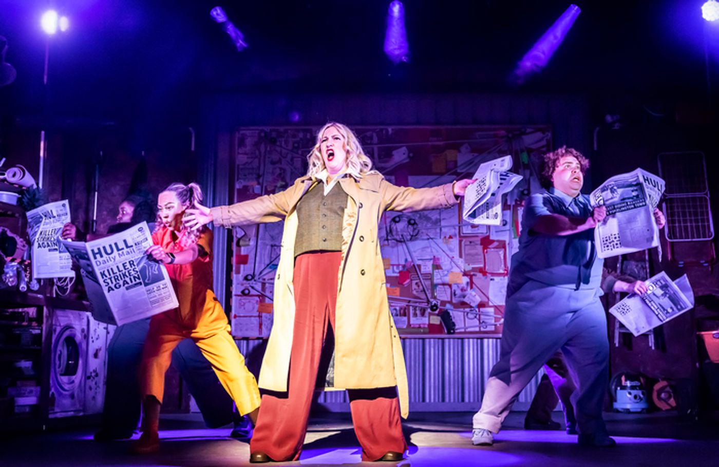 Photos: First Look at KATHY AND STELLA SOLVE A MURDER! at Ambassadors Theatre  Image
