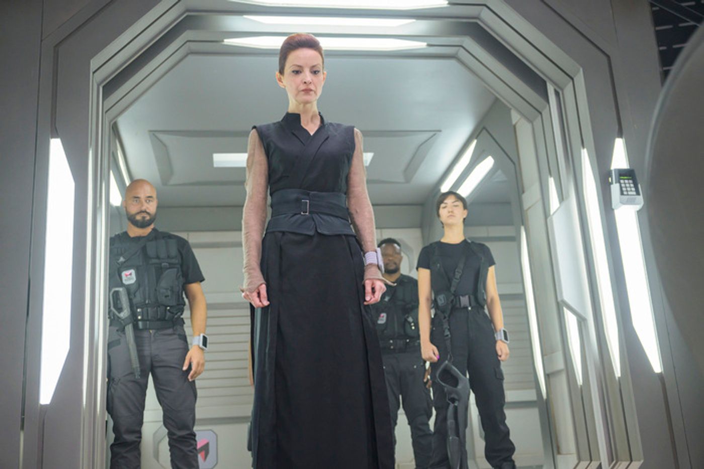 Photos: Take a Look at First Look Photos for Season 2 of SYFY's THE ARK  Image
