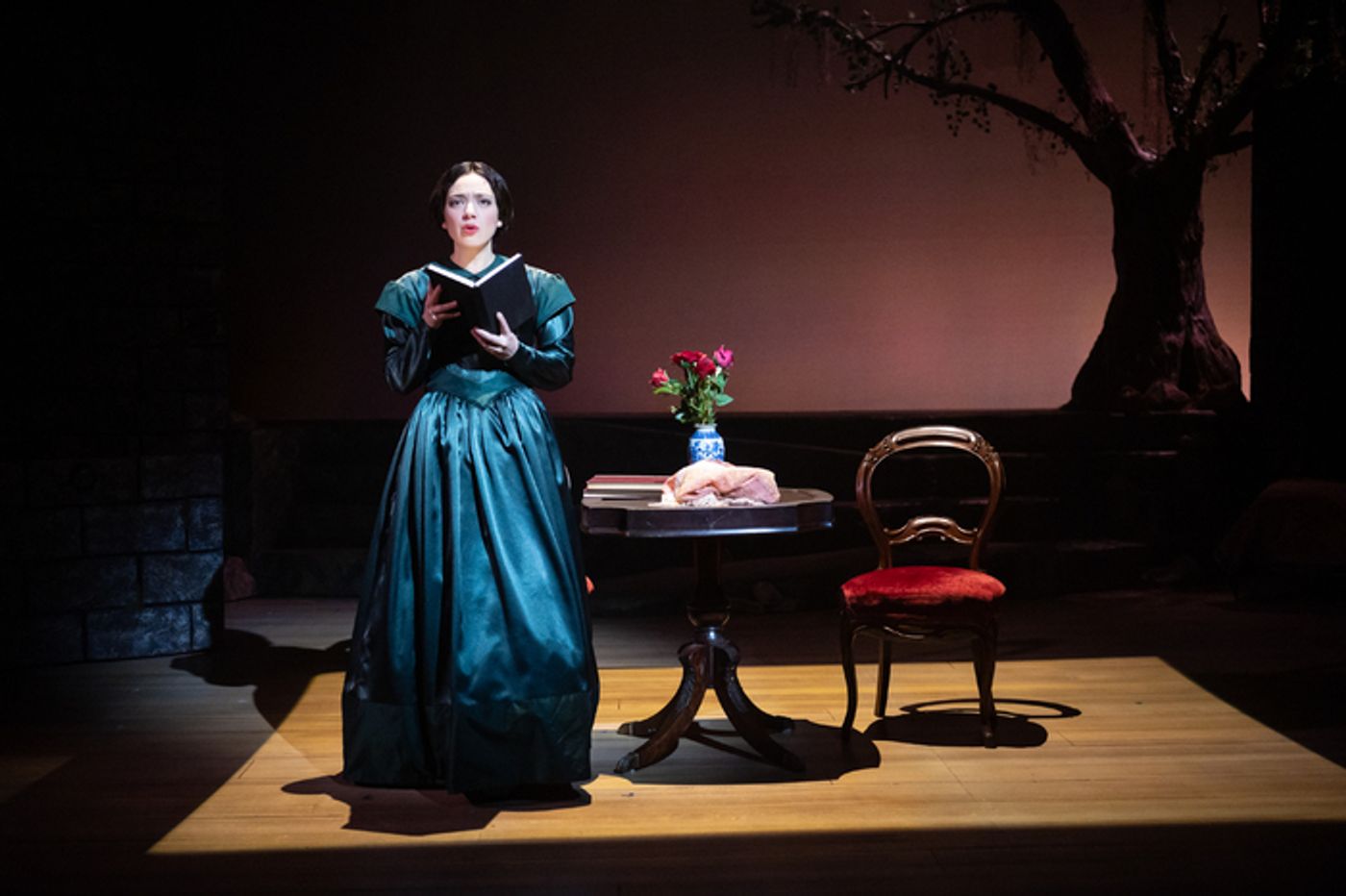 Exclusive: First Look at Julie Benko in Theatre Raleigh's Production of JANE EYRE Exclusive: First Look at Julie Benko in Theatre Raleigh's Production of JANE EYRE Image