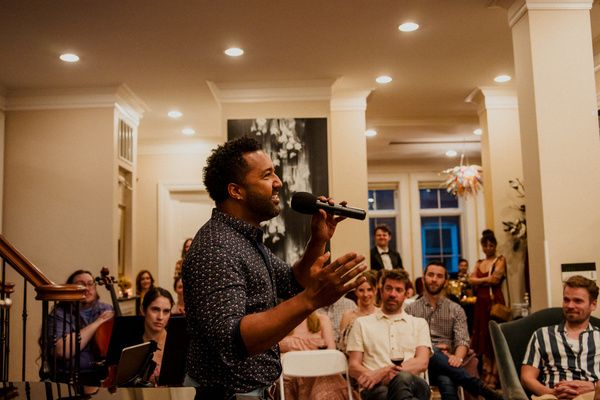 Gabriel Mudd sings Honeysuckle Rose from AIN''T MISBEHAVIN''.    Photo by Elizabeth S Photo