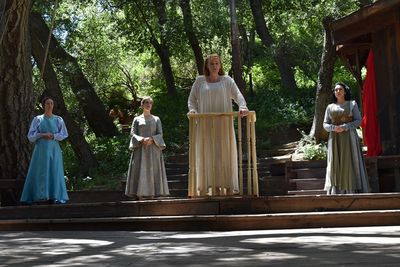 Shoshanna Green, Aubrey Sage, Willow Geer and Michelle Jasso  Photo by Ian Flanders Photo