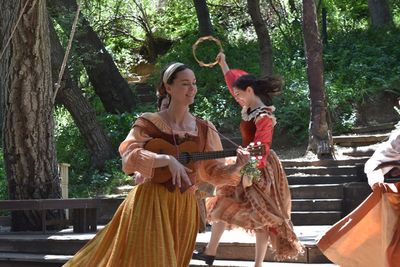 Shoshanna Green and Aubrey Sage  Photo by Ian Flanders Photo
