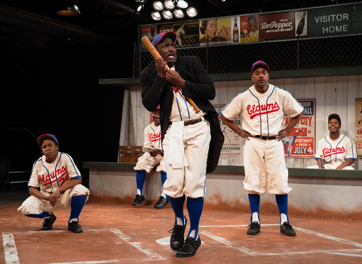 Photos: First Look at TONI STONE at Playhouse on Park  Image