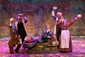 Sam O’Byrne, Brent Schindele, Matthew Greenwood, Sawyer Patterson and Bree Murphy @ BroadwayWorld Sam O’Byrne, Brent Schindele, Matthew Greenwood, Sawyer Patterson and Bree Murphy Photo