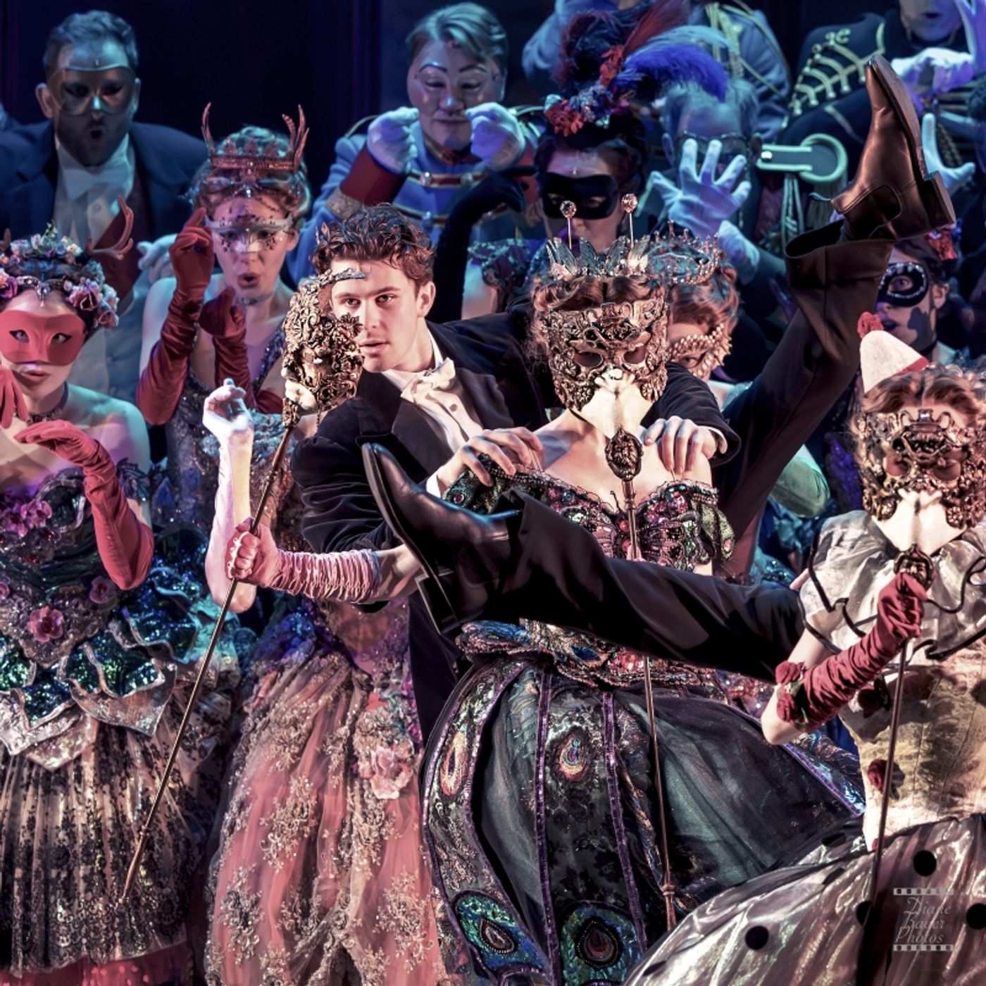 Interview: Brodie Donougher of THE PHANTOM OF THE OPERA at Raimund Theater  Image