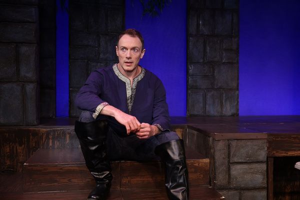 Jered McLenigan (Arthur) - photo by Aaron Rumley Photo