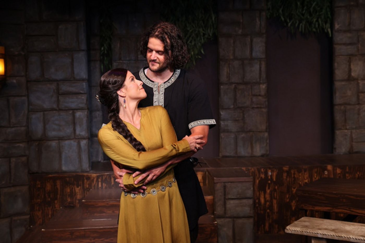 Photos: CAMELOT At North Coast Repertory Theatre Photos: CAMELOT At North Coast Repertory Theatre Image