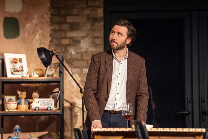 Photos: First Look at the West End Return of 2:22 - A GHOST STORY — photo 9 of 19