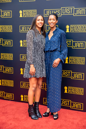 Peyton Grace Ambrosin, Kearran Giovanni @ BroadwayWorld Peyton Grace Ambrosin, Kearran Giovanni Photo