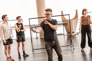 Tom Norman (Ensemble), Ross Dorrington (Ensemble), Bill Buckhurst (Director), Lottie Johnson (Ensemble)
@ BroadwayWorld Tom Norman (Ensemble), Ross Dorrington (Ensemble), Bill Buckhurst (Director), Lottie Photo