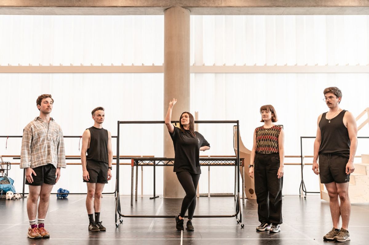  Benjamin Durham (Ensemble), Ross Dorrington (Ensemble), Kym Marsh (Cruella De Vil), Lottie Johnson (Ensemble), Tom Norman (Ensemble)
 at 