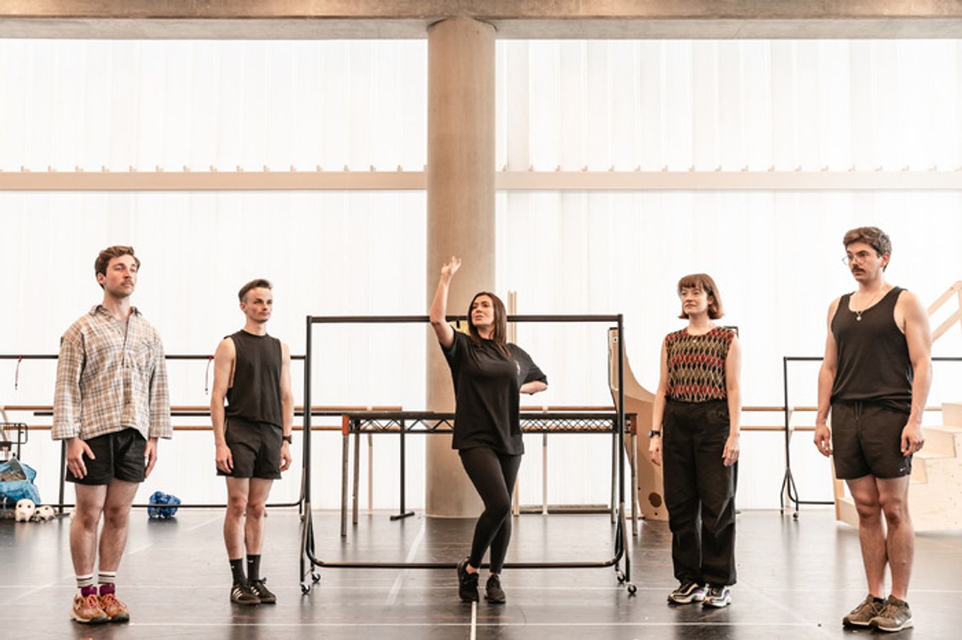 Photos: Kym Marsh and More in Rehearsal For 101 DALMATIONS  Image