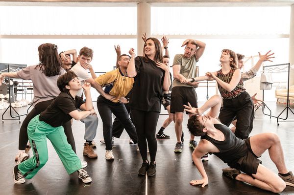 Jasmine Triadi (Ensemble), Rachel Lea-Gray (Ensemble), Hugo Rolland (Ensemble), Bened Photo