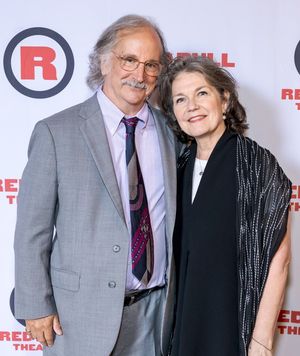 Mark Linn-Baker, Christa Justus
 Photo