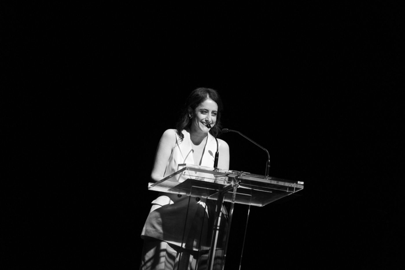 Photos: See Sarah Paulson, Lila Neugebauer & More at Signature Theatre's 2024 Gala  Image