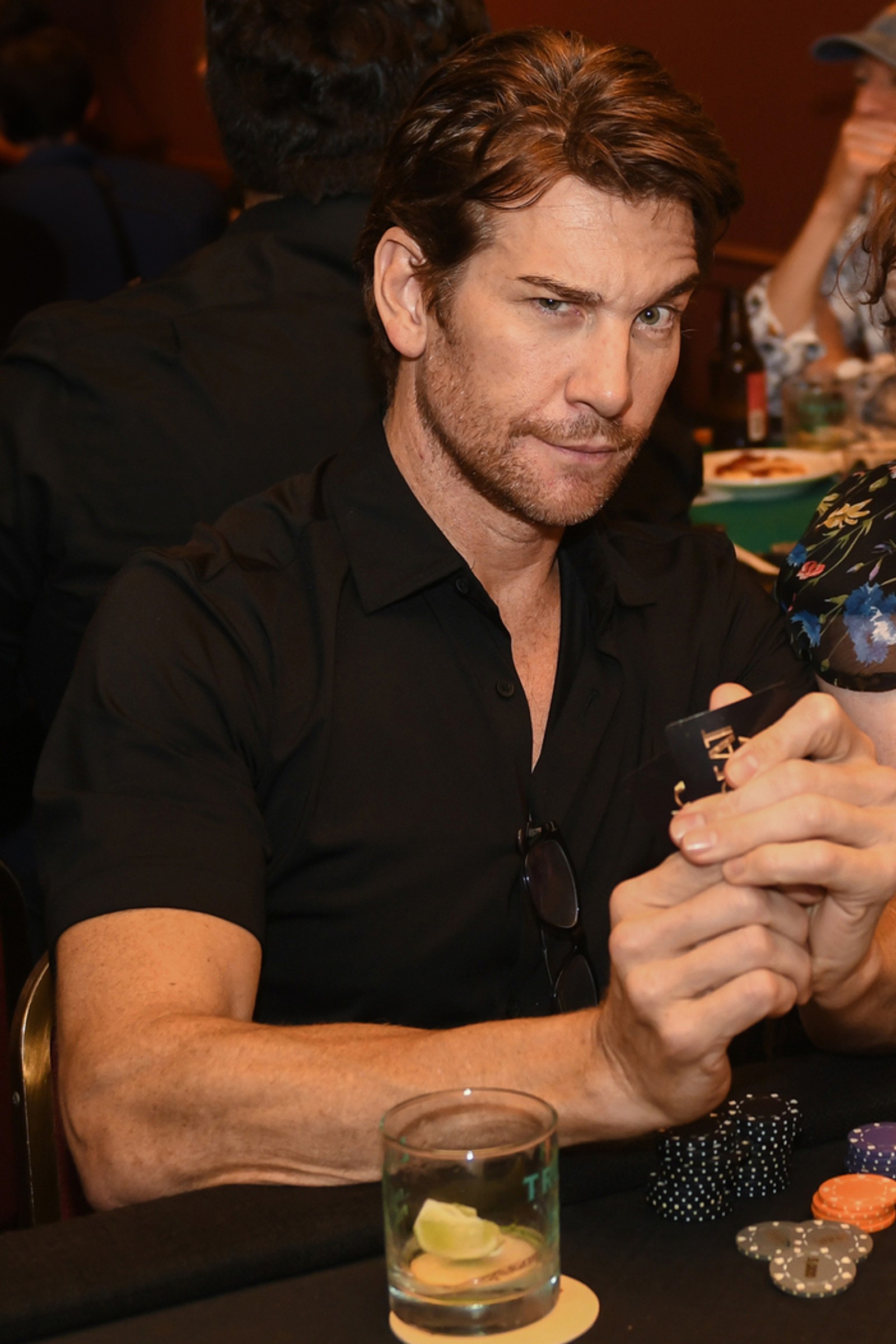 Photos: Broadway Bets Raises 0,600 for Broadway Cares/Equity Fights AIDS — photo 2 of 11