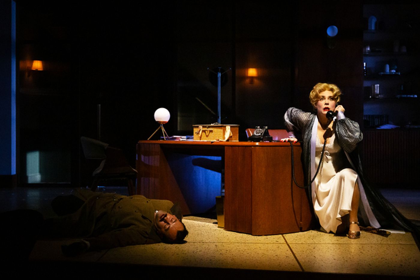 Photos: Alley Theatre Presents DIAL 'M' FOR MURDER Photos: Alley Theatre Presents DIAL 'M' FOR MURDER Image