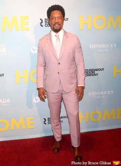 Tory Kittles Photo