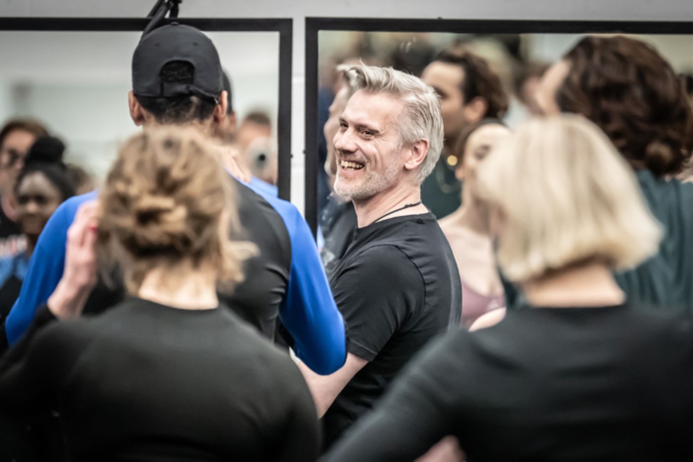 Photos: Inside Rehearsal For the UK Tour of A CHORUS LINE at Curve  Image