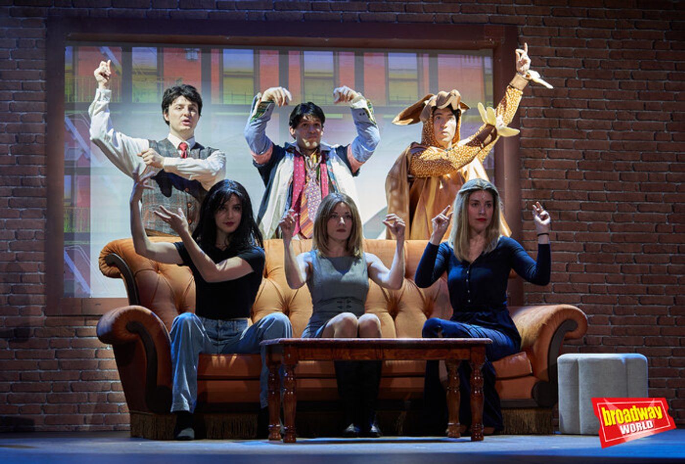 Photos: FRIENDS, THE MUSICAL PARODY se presenta en el Teatro Infanta Isabel Photos: FRIENDS, THE MUSICAL PARODY se presenta en el Teatro Infanta Isabel Image