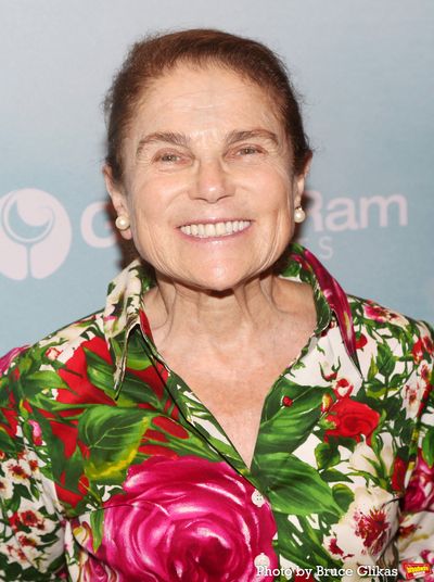 Tovah Feldshuh Photo