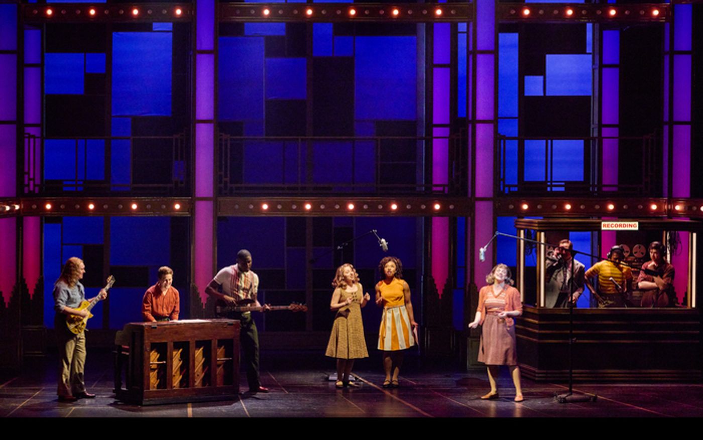 Photos: First Look at Kennedy, Massell, and More in BEAUTIFUL at Paper Mill Playhouse Photos: First Look at Kennedy, Massell, and More in BEAUTIFUL at Paper Mill Playhouse Image