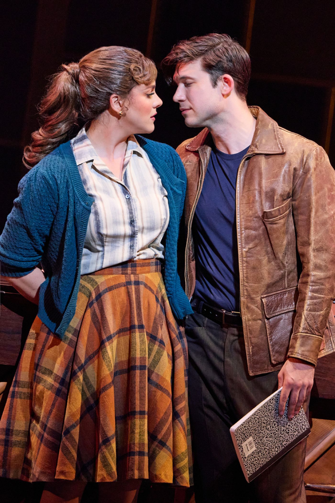 Photos: First Look at Kennedy, Massell, and More in BEAUTIFUL at Paper Mill Playhouse Photos: First Look at Kennedy, Massell, and More in BEAUTIFUL at Paper Mill Playhouse Image