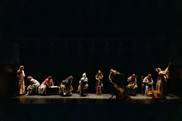 Photos: First Look at Sandra Oh & More in THE WELKIN — photo 8 of 8