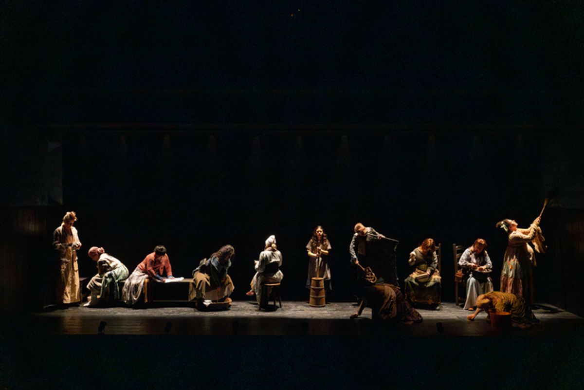 (back row) Mary McCann (Charlotte Cary), Jennifer Nikki Kidwell (Ann Lavender), Ann Harada
(Judith Brewer), Nadine Malouf (Emma Jenkins), Emily Cass McDonnell (Helen Ludlow), MacKenzie Mercer
(Katy Luke), Hannah Cabell (Sarah Hollis), Susannah Perkins (Mary Middleton), Dale Soules (Sarah Smith),
Simone Recasner (Peg Carter); (kneeling) Paige Gilbert (Hannah Rusted), Tilly Botsford (Kitty Givens) at 