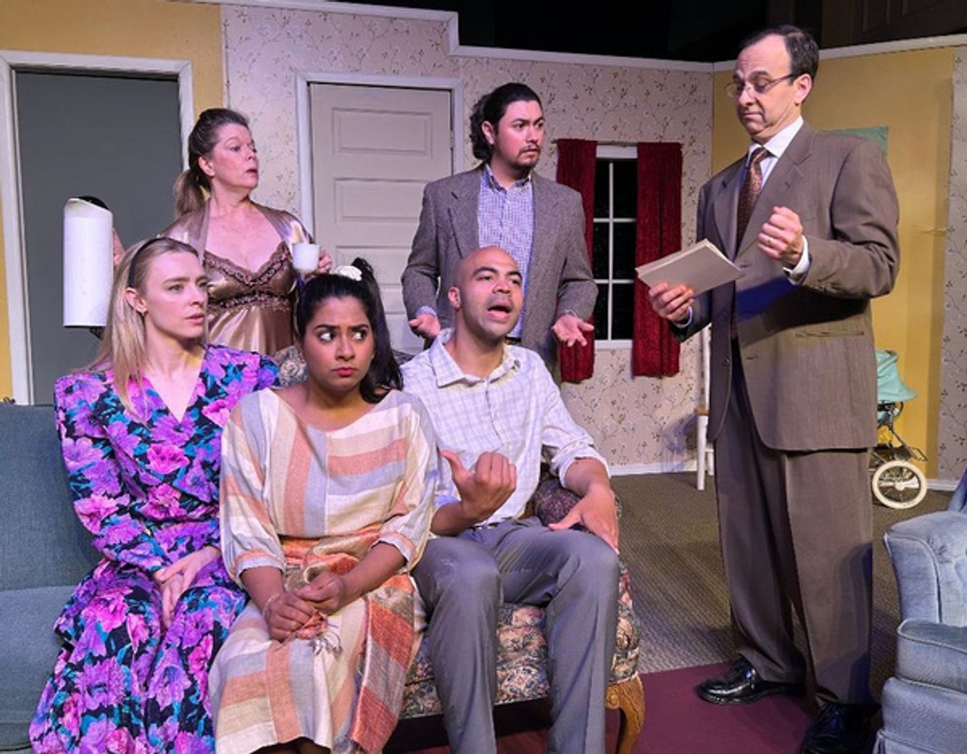 Photos: First Look At HOW THE OTHER HALF LOVES At City Theatre Photos: First Look At HOW THE OTHER HALF LOVES At City Theatre Image