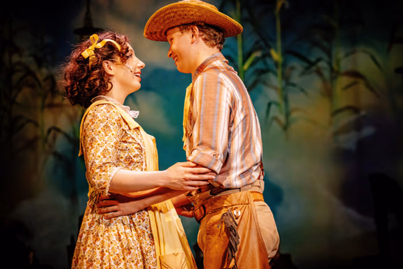 Photos: The Encore Musical Theatre Company Presents OKLAHOMA!  Image