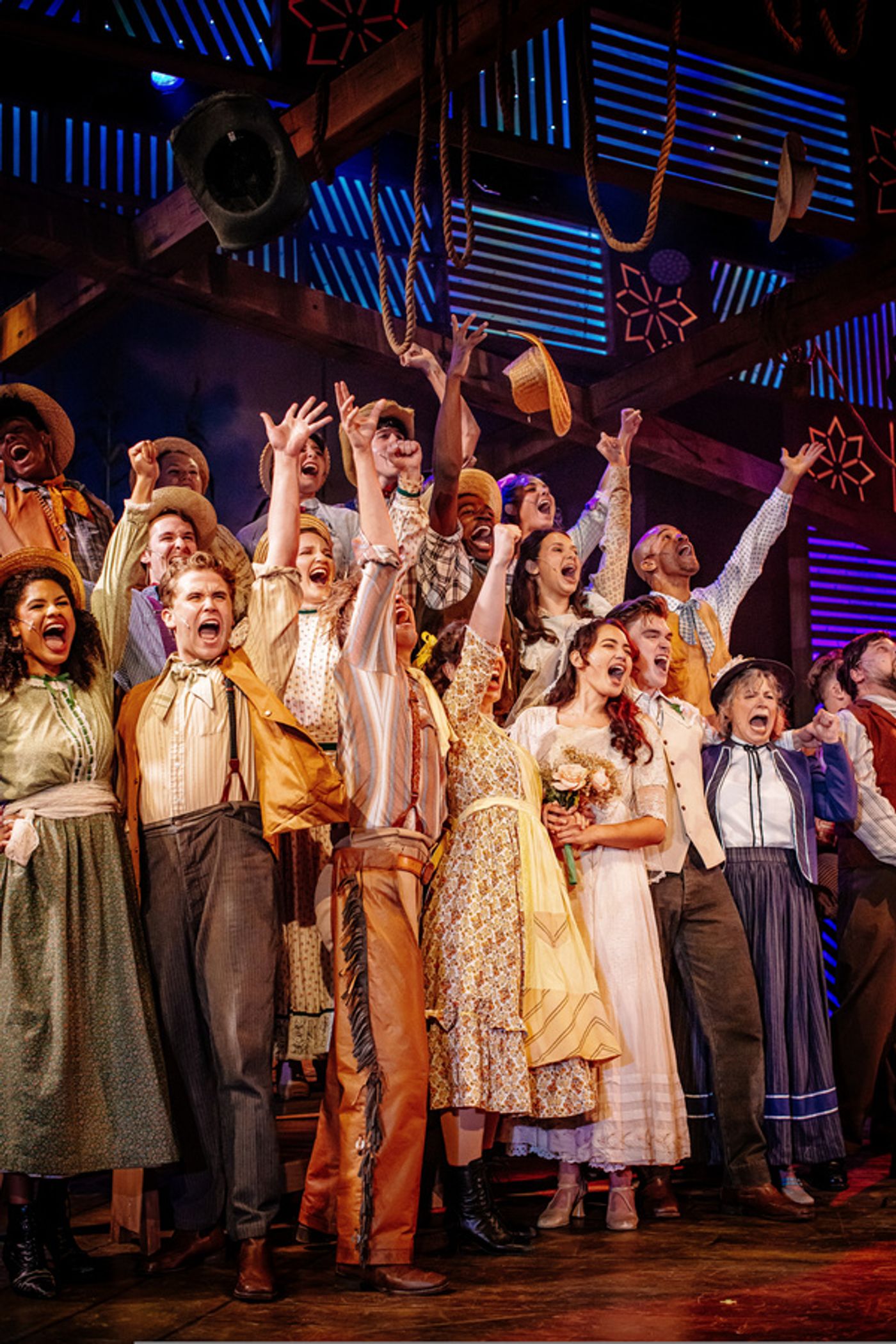 Photos: The Encore Musical Theatre Company Presents OKLAHOMA!  Image