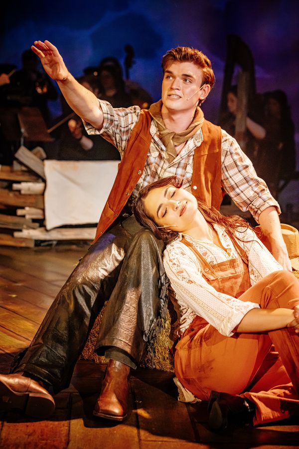 Photos: The Encore Musical Theatre Company Presents OKLAHOMA!  Image