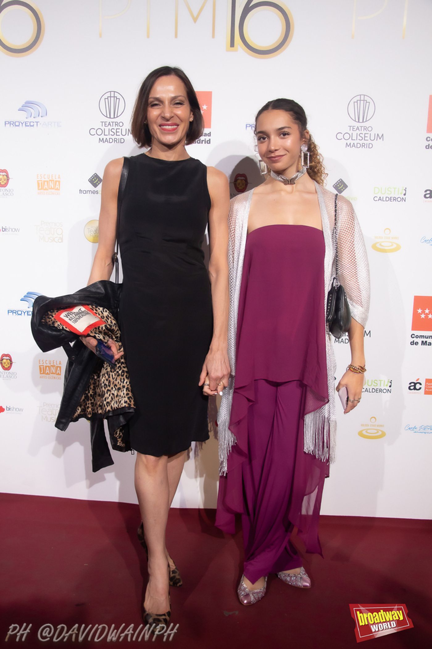 PHOTOS: Alfombra Roja de los Premios del Teatro Musical 2024 PHOTOS: Alfombra Roja de los Premios del Teatro Musical 2024 Image