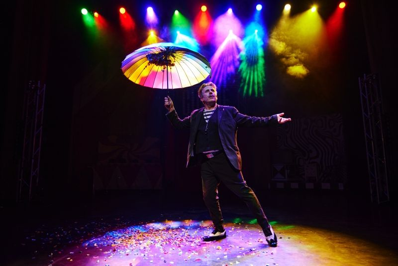 Review: CIRQUE: THE GREATEST SHOW, Leicester Curve Image