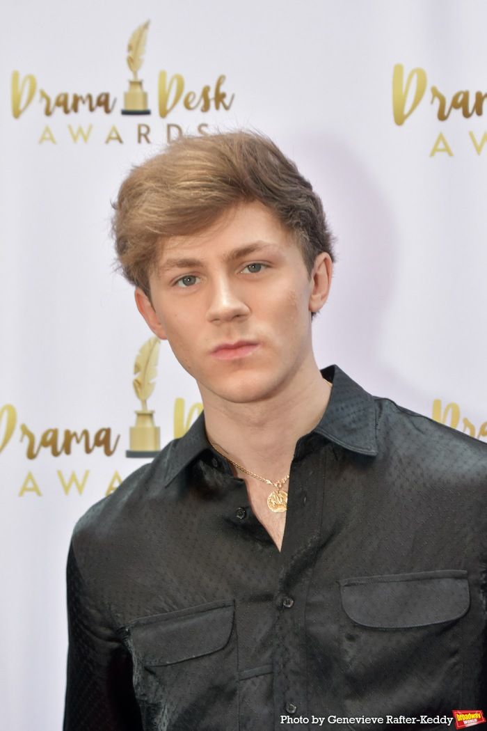 Photos: Stars Walk the Red Carpet at the Drama Desk Awards  Image