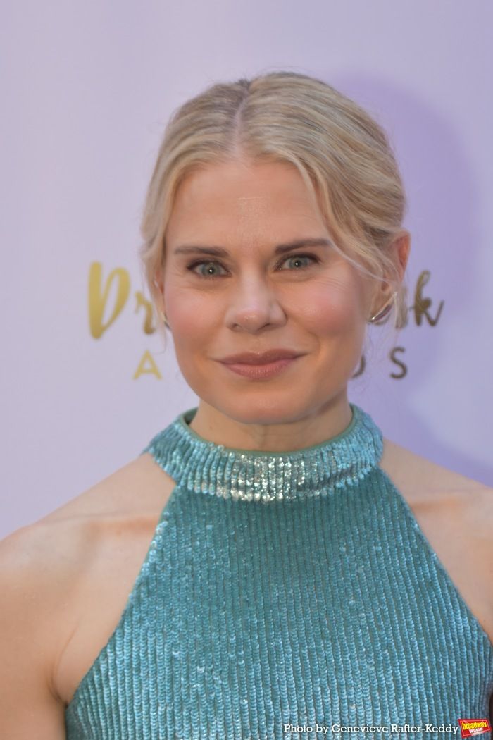 Photos: Stars Walk the Red Carpet at the Drama Desk Awards  Image