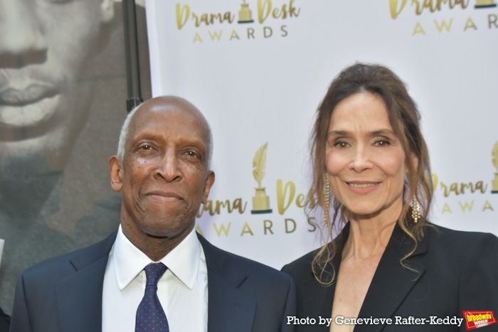 Photos: Stars Walk the Red Carpet at the Drama Desk Awards  Image
