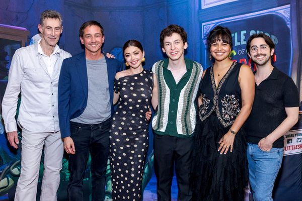 Bill Lauch, Rob Ahrens, Sarah Hyland, Andrew Barth Feldman, Ellenore Scott, Jeffrey G Photo