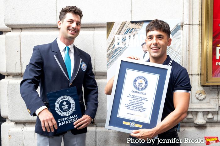Photos: EL MAGO POP, AKA Antonio Diaz, Receives Guinness World Record — photo 7 of 12