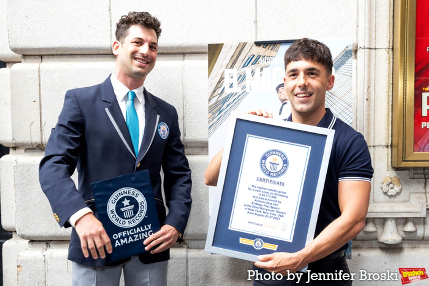 Photos: EL MAGO POP, AKA Antonio Diaz, Receives Guinness World Record  Image